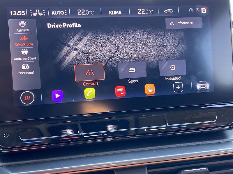 Cupra Formentor (2024) 1.5 TSI DSG - fotka 13 z 35