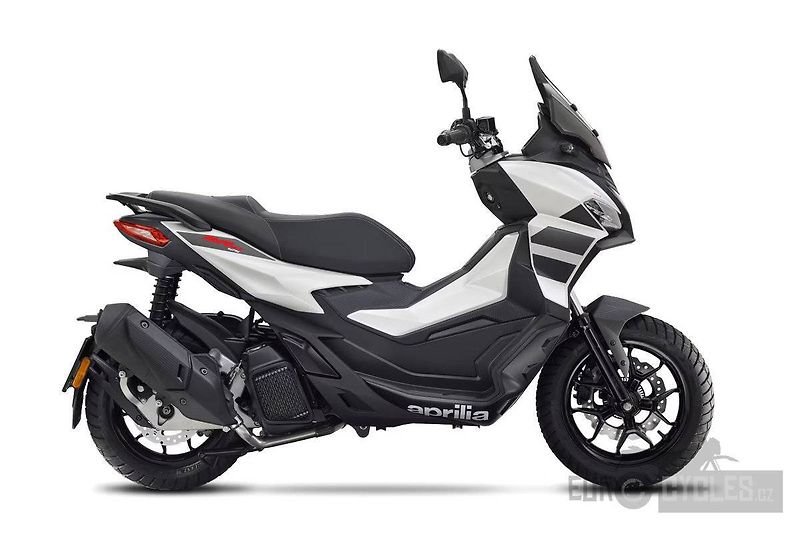 Aprilia SR GT 125 (2026) 0% navýšení úvěru - fotka 3 z 11