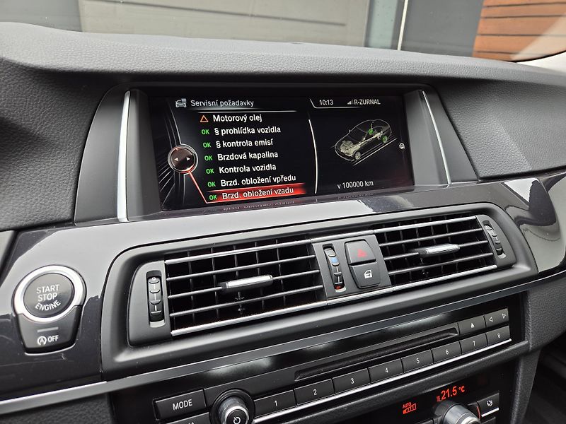 BMW Řada 5 525d xDrive ČR DPH  - fotka 31 z 44