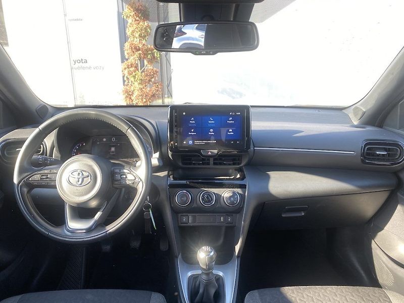 Toyota Yaris Cross 1.5i, ČR, StyleTech, DPH - fotka 11 z 16