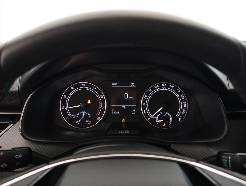 Škoda Kamiq (2023) Ambition 1.0 TSI, klima - fotka 11 z 22