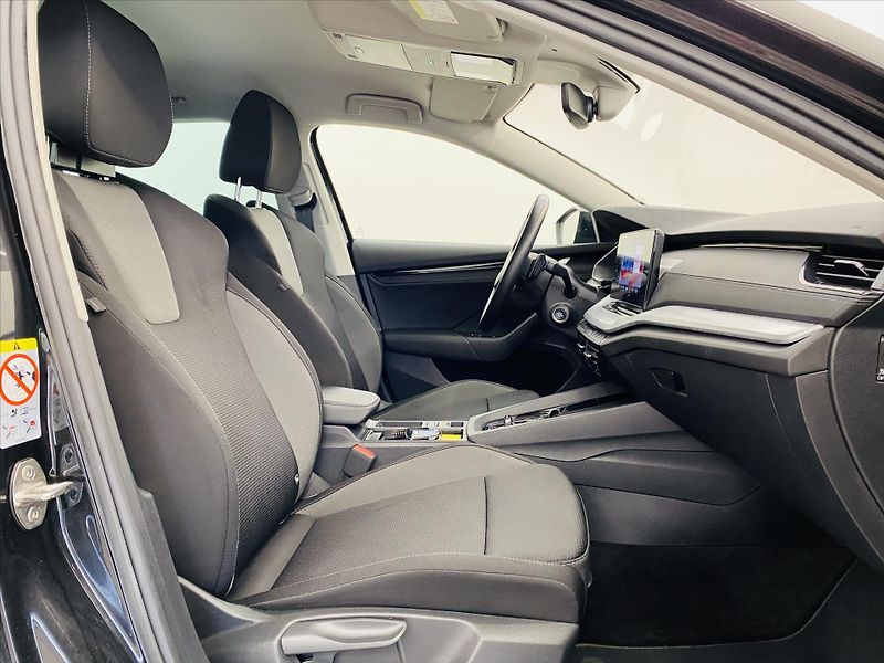 Škoda Octavia 2,0 TDI 110kW DSG Ambition - fotka 8 z 28
