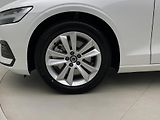Volvo V60 (2026) B4 AUT CORE - náhled 18