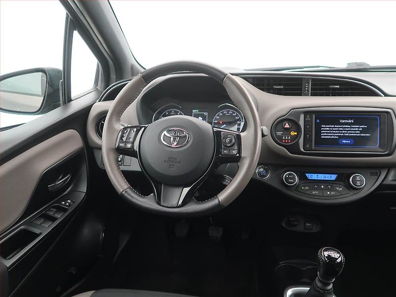Toyota Yaris (2020) 1.5 Dual VVT-i, ČR,1.maj - fotka 7 z 18