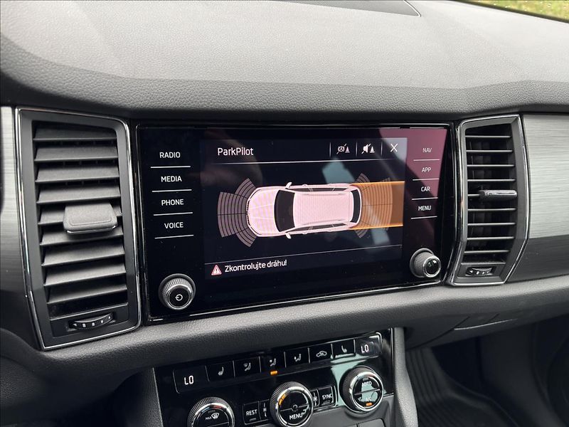 Škoda Kodiaq 2,0 TDI 110 kW Ambition DSG - fotka 34 z 42
