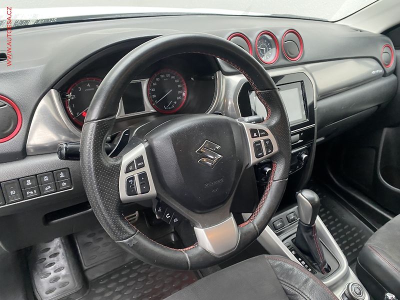 Suzuki Vitara (2017) 1.4 BJet AllGrip, Elegance - fotka 15 z 20