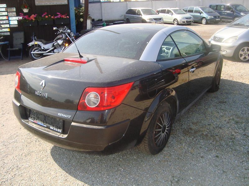 Renault Mégane (2007) 1,6 cabrio - fotka 3 z 14