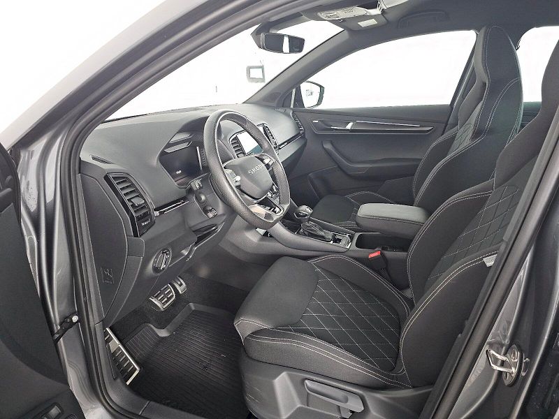 Škoda Karoq (2025) 2.0TDi 4X4 DSG SPORTLINE WEBAS - fotka 6 z 32