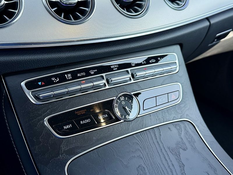 Mercedes-Benz Třídy E (2020) 53 AMG 4MATIC+ kupé - fotka 41 z 58