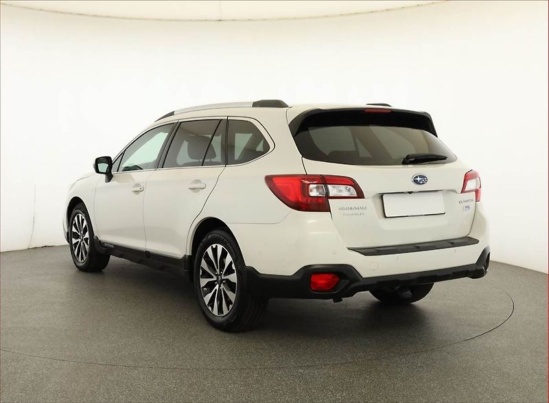 Subaru Outback (2015) 2.0 D, 4X4, Automat, Navi - fotka 4 z 19