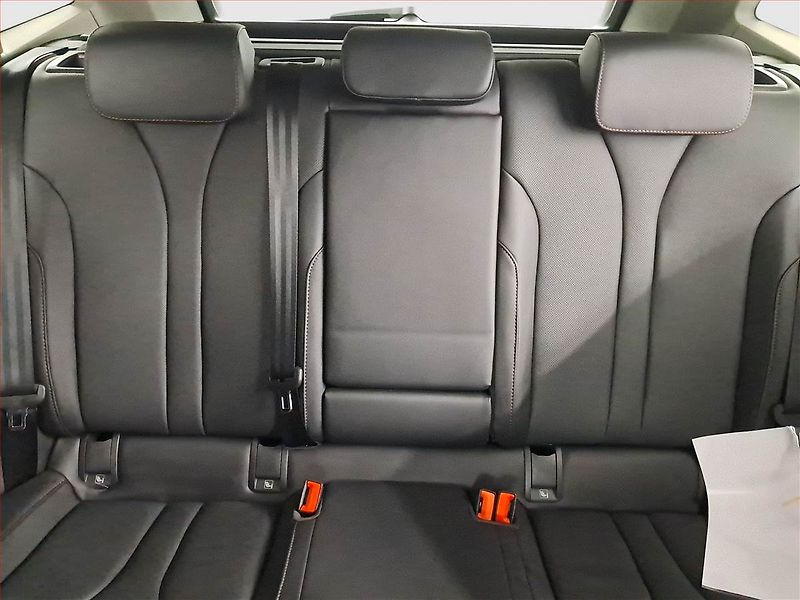 Škoda Enyaq (2025) 85x (82 kWh), SoH 100% - fotka 10 z 26