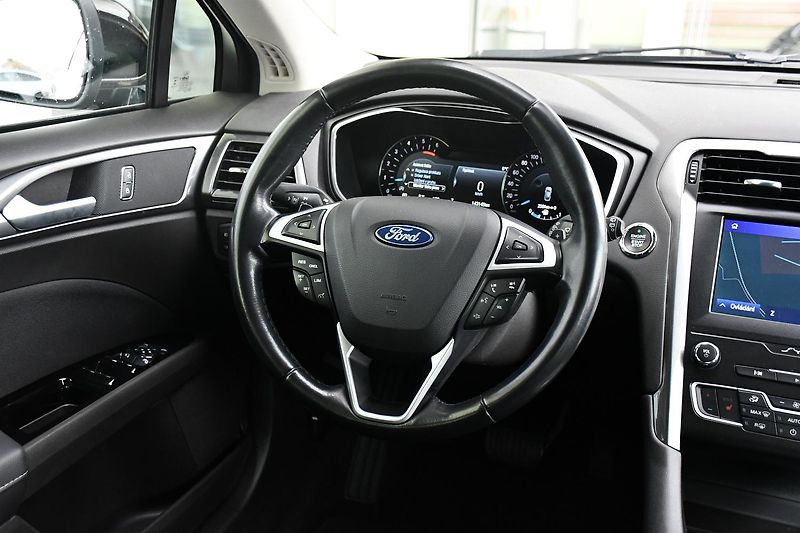 Ford Mondeo 2.0TDCi 110kW CARPLAY TITANIUM - fotka 6 z 42