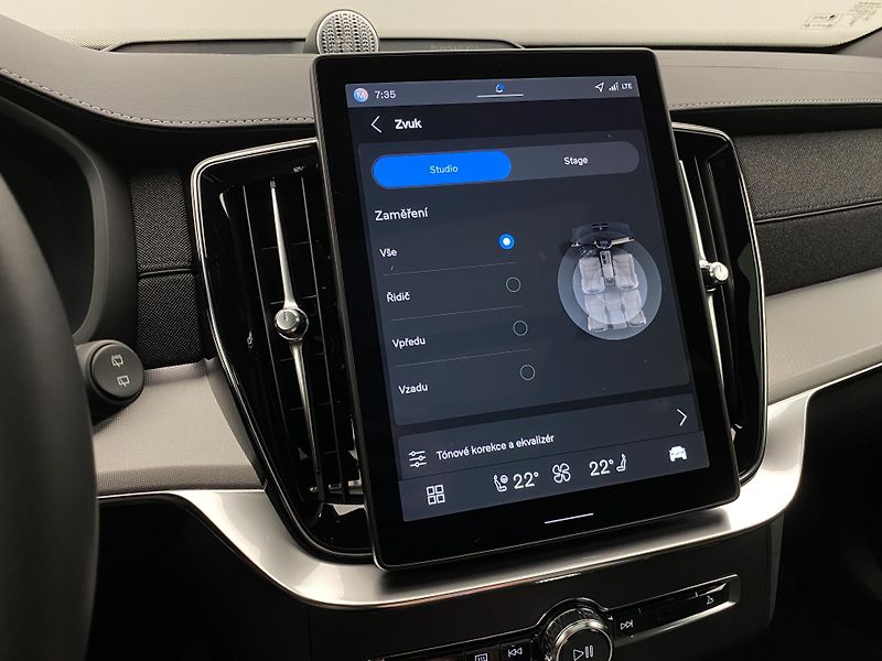 Volvo XC90 (2025) T8 AWD RECHARGE BLACK EDITION  - fotka 68 z 80