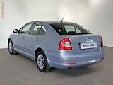 Škoda Octavia (2010) 1.6i, AC, výhřev sed - náhled 6