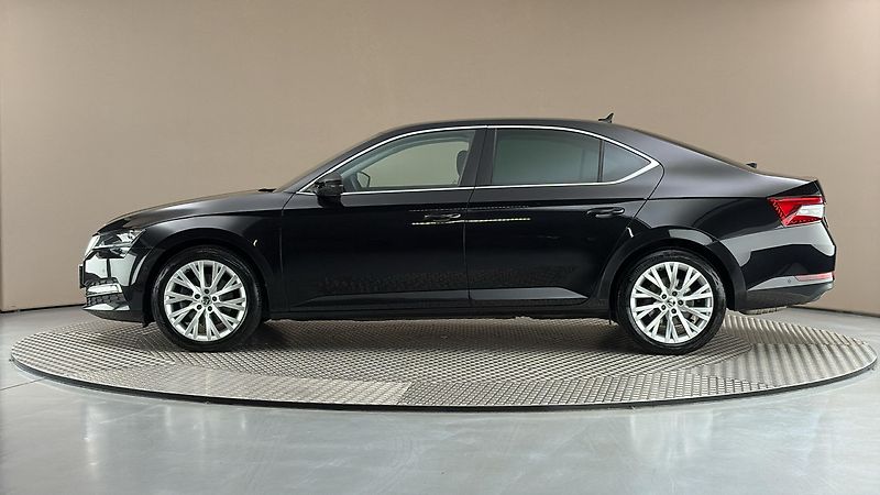 Škoda Superb 2.0 TDI DSG 4x4 Style - fotka 4 z 30