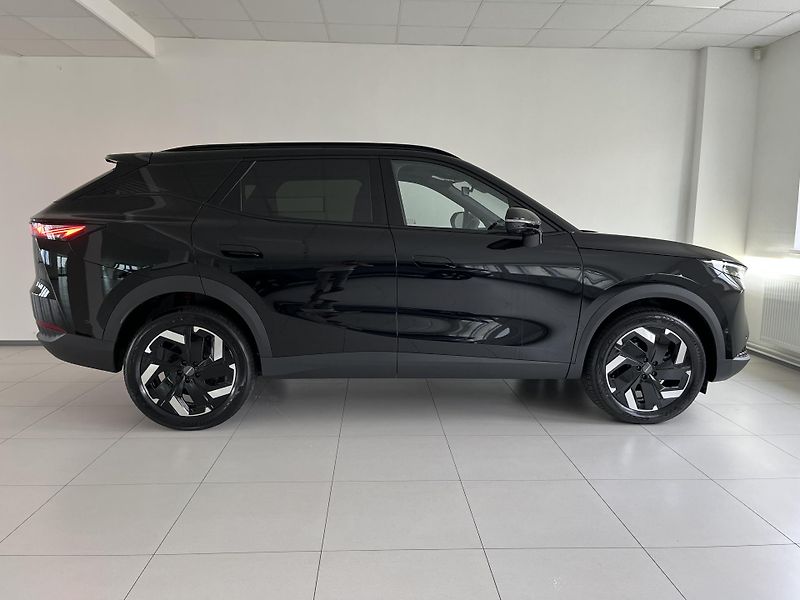 Omoda 7 (2026) 1.6 TGDI PREMIUM - fotka 4 z 32