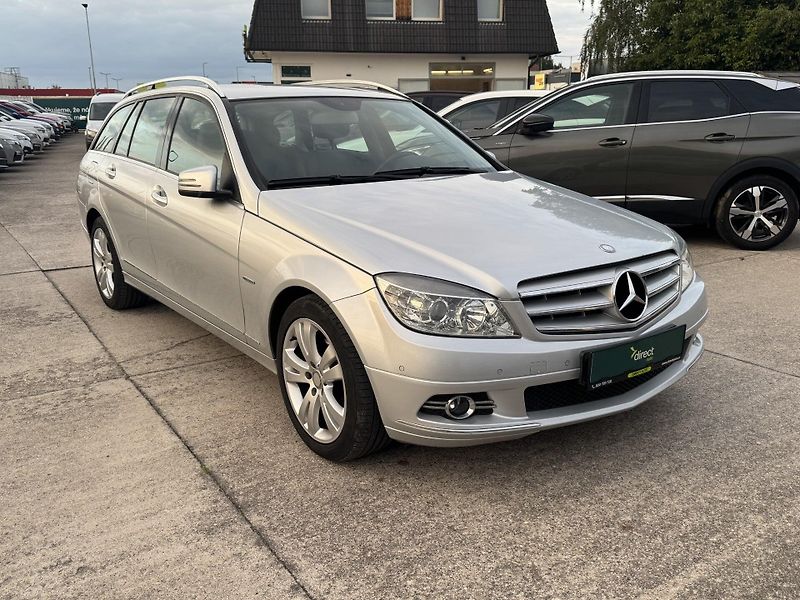 Mercedes-Benz Třídy C - fotka 10 z 10