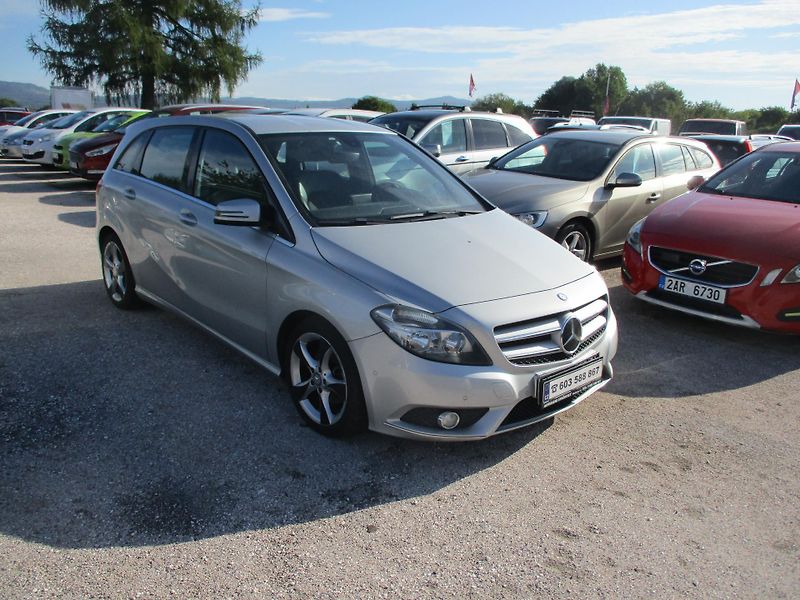 Mercedes-Benz Třídy B (2013) 180 CDi - fotka 2 z 11