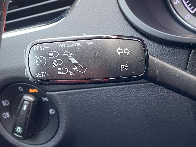 Škoda Octavia (2017) 1.6TDi, ČR, STK11/27 - fotka 13 z 18