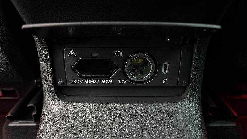 Škoda Kodiaq 2.0 TDI DSG 4x4 Sportline Excl - fotka 22 z 31