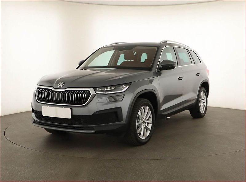 Škoda Kodiaq (2022) Style 2.0 TDI - fotka 2 z 19