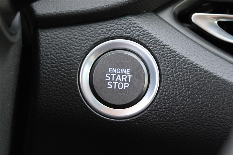 Hyundai i30 1,5 CVVT  ČR,1MAJ,STYLE,ZÁRUKA - fotka 23 z 35