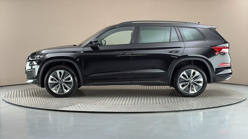 Škoda Kodiaq 2.0 TDI DSG Sportline - fotka 4 z 35