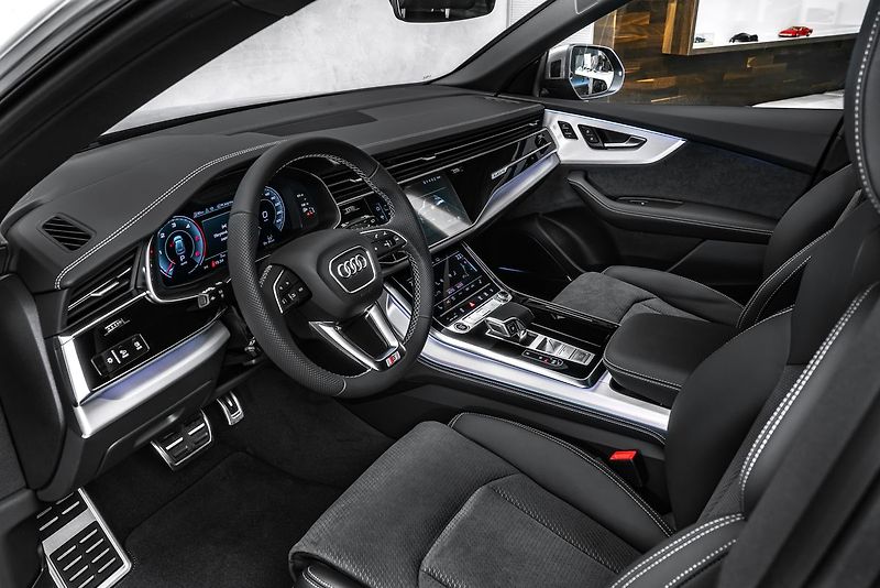 Audi Q8 50TDI 2x Sline Laser Vzduch B& - fotka 12 z 23