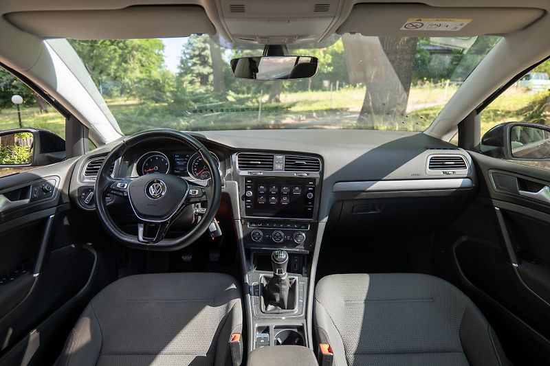 Volkswagen Golf - fotka 14 z 27