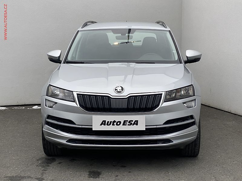 Škoda Karoq (2017) 2.0 TDi 4x4, Ambition - fotka 2 z 17