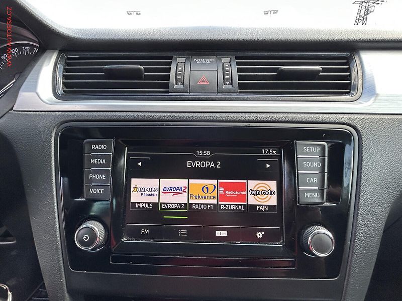 Škoda Rapid (2016) 1.2TSI, ScoutLine - fotka 15 z 19