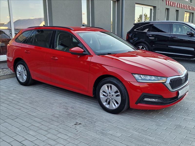 Škoda Octavia 2.0TDI DSG Ambition,ČR,1.Maj. - fotka 2 z 50