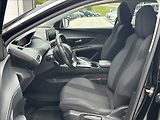Peugeot 3008 1,5 BlueHDI 130PS  Active - náhled 12