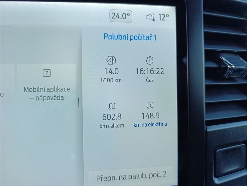 Ford F-150 3,5 Platinum Hybrid 360 kamera - fotka 35 z 43