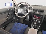 Volkswagen Golf (1998) 1.6, po STK, Klima - náhled 7