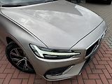 Volvo S60 (2024) 2.0i B4 Core Ad.LED Kamera - náhled 35