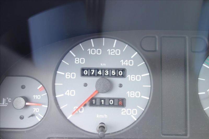 Škoda Felicia 1,3 i, ČR, 1 MAJ., TOP STAV!! - fotka 24 z 33