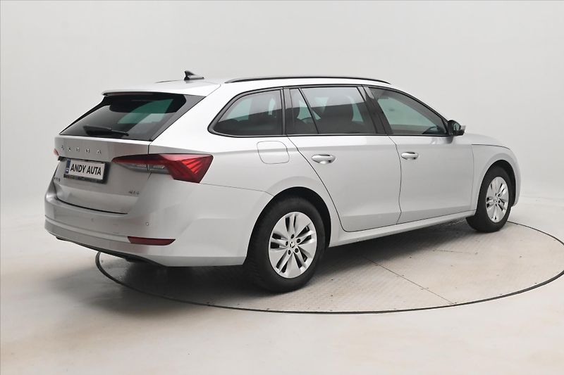 Škoda Octavia 2,0 TDI 110 kW DSG 4x4 Ambitio - fotka 5 z 30