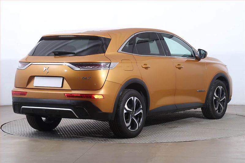 DS Automobiles DS7 Crossback (2019) 1.5 BlueHDI, Serv.kniha, Kůže - fotka 5 z 15