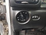 Volkswagen Passat 2,0 85KW - náhled 15
