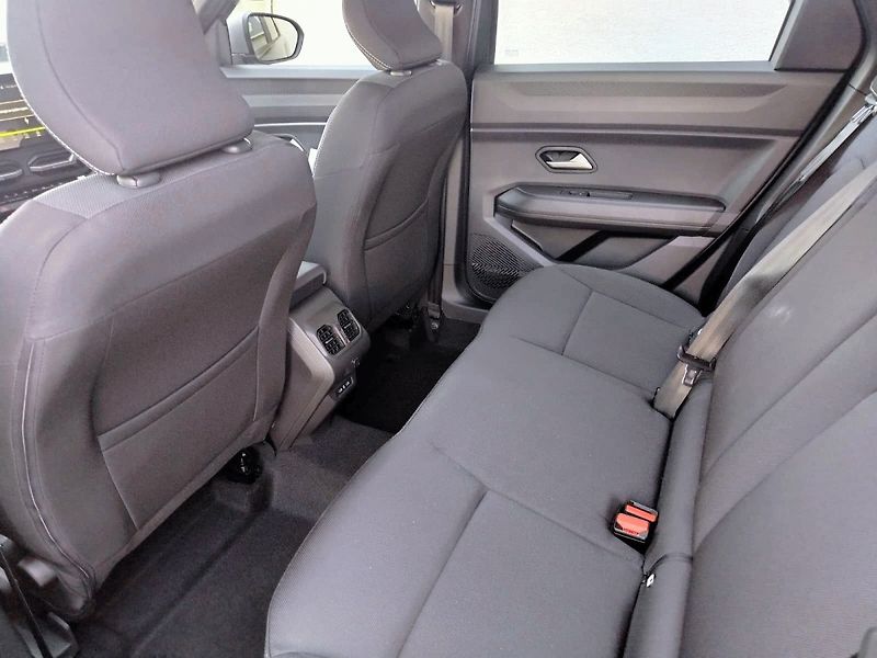 Dacia Bigster (2026) Expression mild hybrid-G 140 4 - fotka 8 z 11