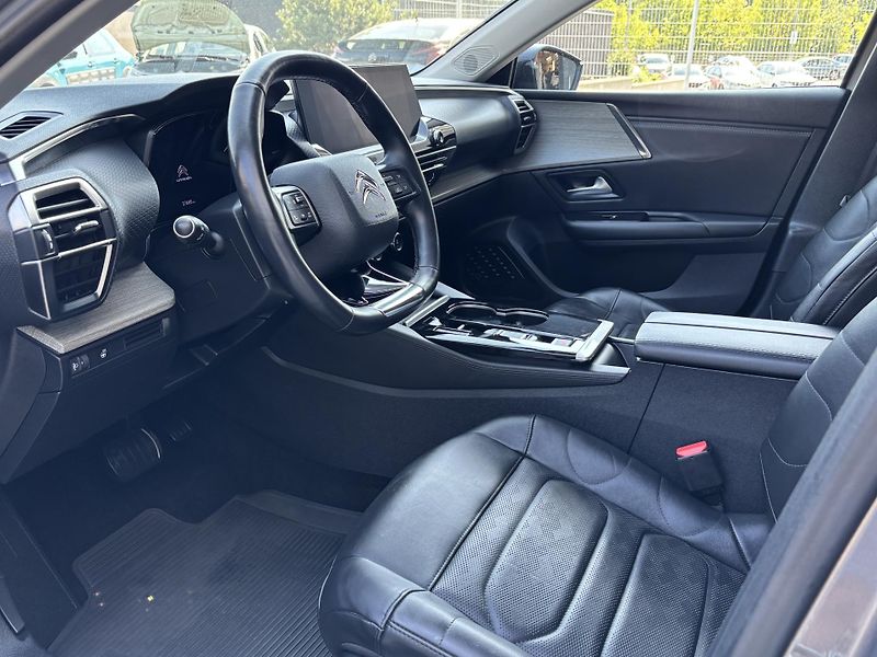 Citroën C5 X 1.6 SHINE - fotka 6 z 11