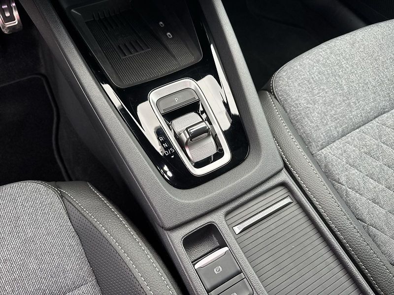 Škoda Octavia (2025) Combi 2.0 TDi DSG Sportline - fotka 27 z 36