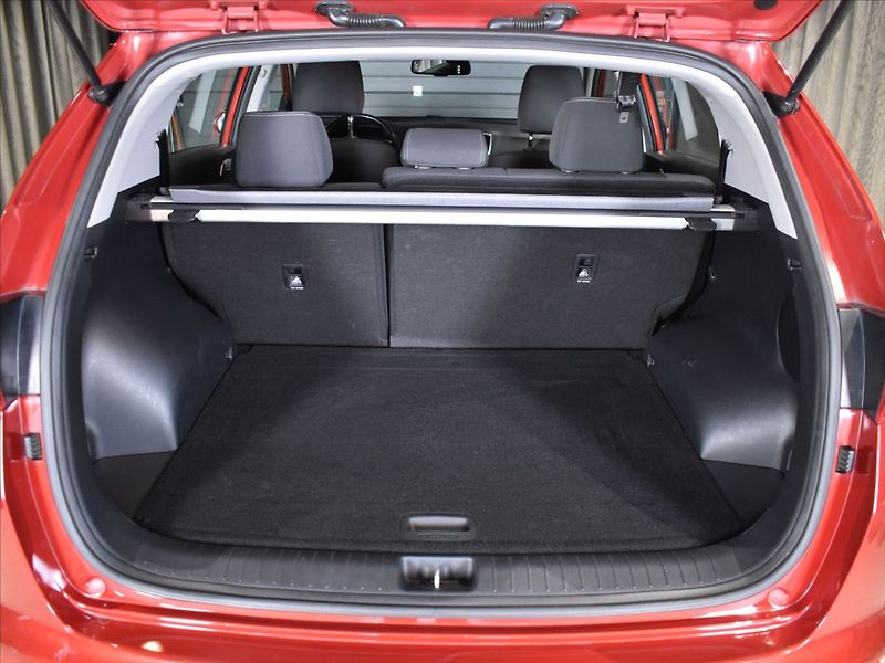 Kia Sportage 2,0 CRDI Kamera,výhřevy - fotka 10 z 22