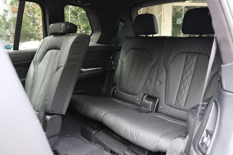 BMW X7 7místné SUV BMW X7 xDrive40i - fotka 50 z 67