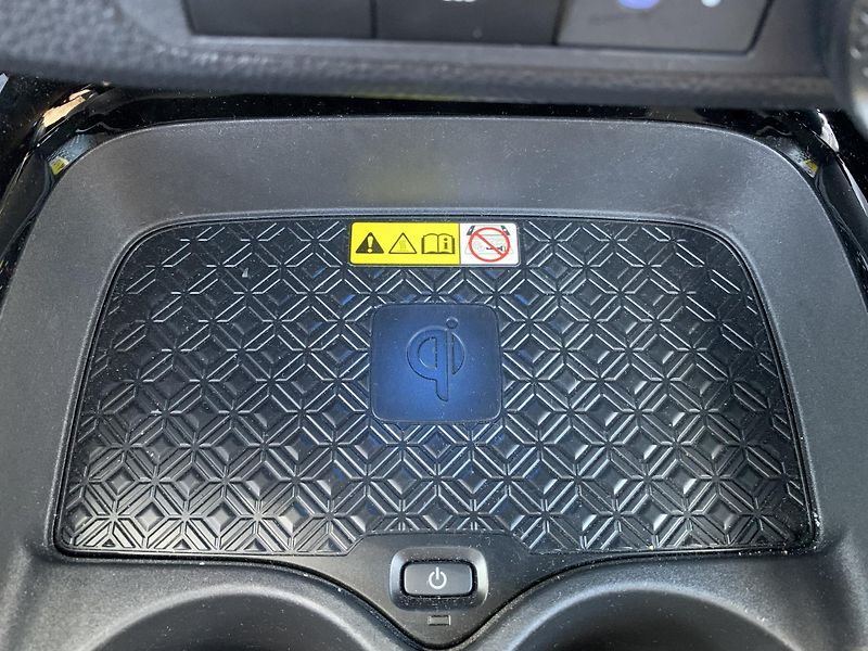 Toyota Aygo X EXECUTIVE SMART 1.0 VVT-i AT - fotka 23 z 28
