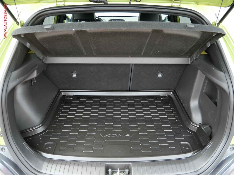 Hyundai Kona (2018) 1.0 TGDi, ČR - fotka 7 z 20