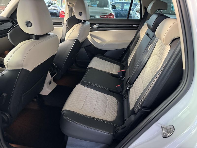 Škoda Kodiaq (2017) 2,0TDi DSG 4x4 NAVI ACC LED - fotka 17 z 36
