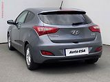 Hyundai i30 (2013) 1.4 CVVT, AC, park.čidla - náhled 6