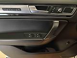 Volkswagen Touareg (2015) Exclusive V6 3,0 TDI  - náhled 14
